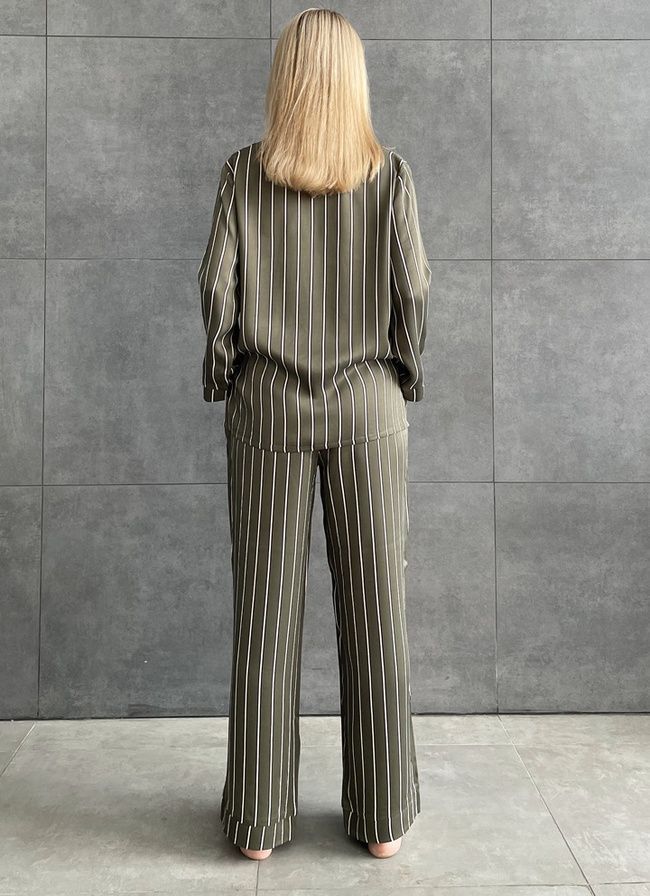 Laurel Noble pyjama-style suit in stripes, M