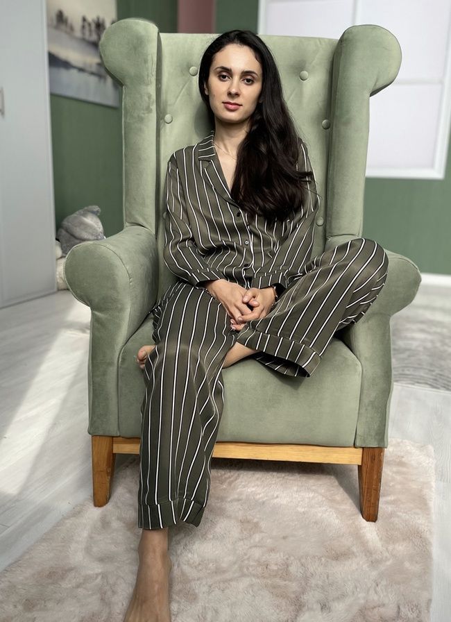 Laurel Noble pyjama-style suit in stripes, M