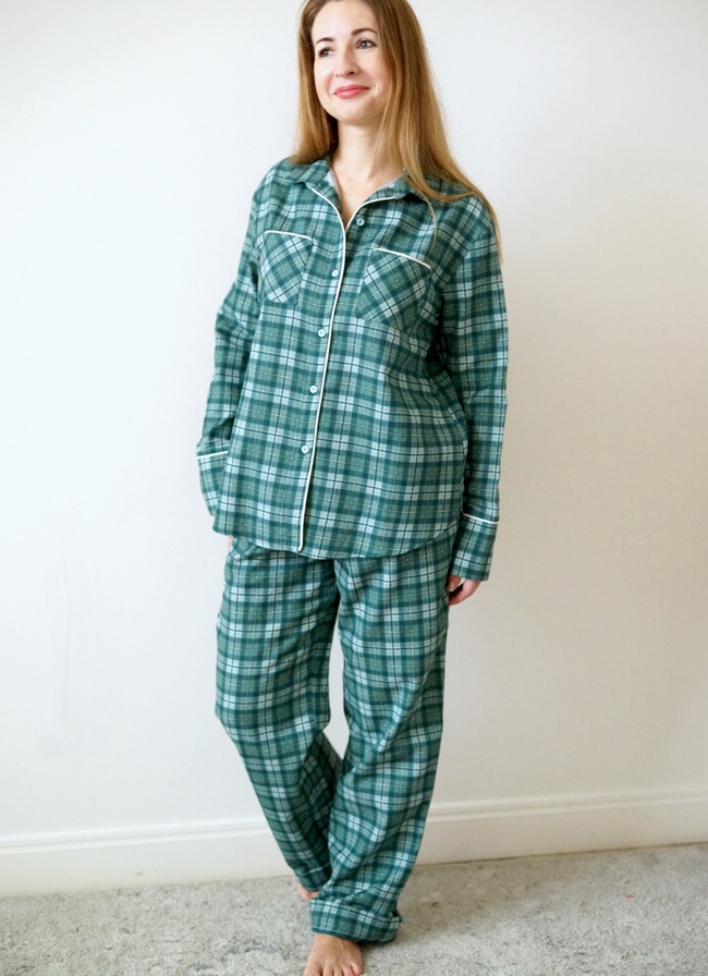 Women's pajamas made of Italian flannel in the color "fresh mint", home clothes, L