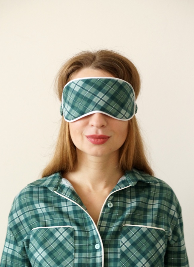 Sleep mask made of delicate flannel in the color "fresh mint", One size