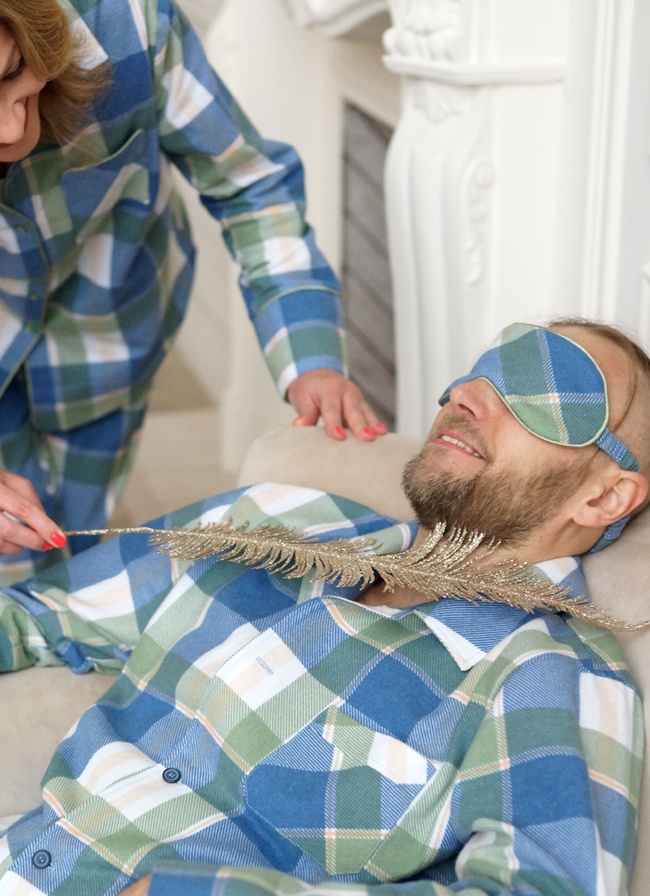 Sleep mask made of delicate flannel in a blue-green check, One size