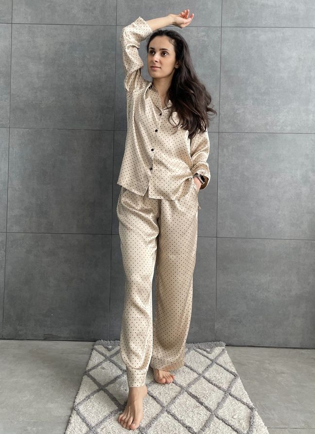 Pajama-style suit "Black Peas on Beige", XL