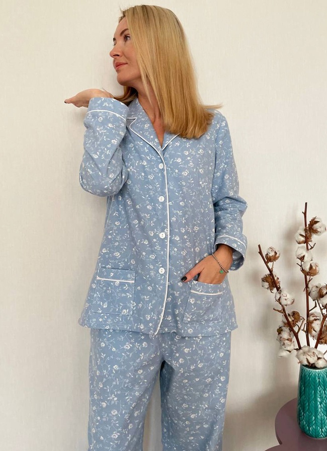 Warm women's pajamas with a jacket made of flannel blue with flowers, home clothes, S